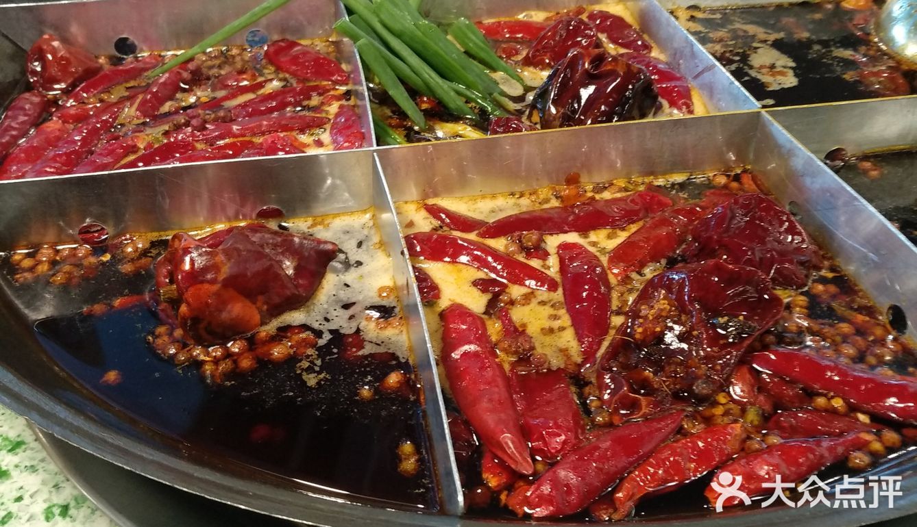 服务还是不错的，上来就送擦手巾，上菜也很快速