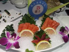 -德天肥牛海鲜火锅(城西银泰店)
