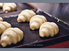 焦糖牛角-来回·咖啡(天河南店)
