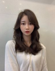 -MONE美发沙龙