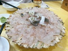 鱼生-官塘陈记鱼生·潮汕砂锅粥·牛肉火锅(潮枫路总店)