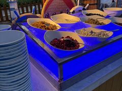 -亚龙湾希尔顿自助餐厅·海鲜·烧烤·沙滩BBQ·现场乐队
