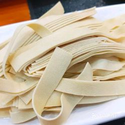 疯狂小弟炭锅羊肉·烧烤(集庆门直营店)的千张丝好不好吃?