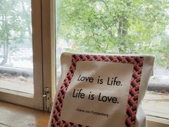 -雕刻时光咖啡馆(交大店)