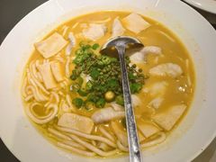 -麻六记(凤凰汇店)