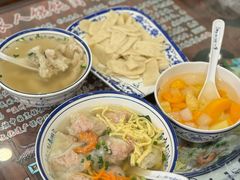 -长人馄饨铺(解放街店)