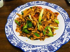 小炒洱海虾-阿鹏故事云南野生菌火锅(人民路店)