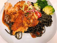 山贼汁鸡扒墨鱼汁扁面-打趸BTC·Breaktime cafe(北京路店)