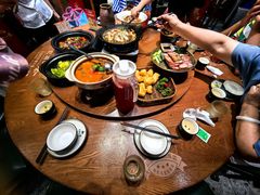 -老滇山寨•云南特色菜•地方菜•民族风情歌舞表演(金碧店)