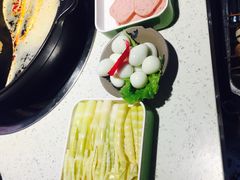 -钢管厂歆瑞源油卤串串香(春熙路太古里店)