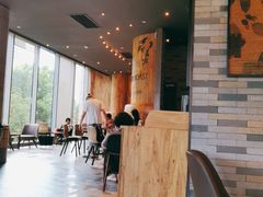 大堂-星巴克臻选(湖滨道店)