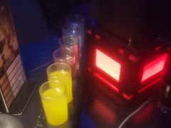 -赤红音乐现场(浦东金桥路店)