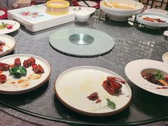 -粤尚腾香居中餐厅(首都机场希尔顿店)