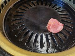 -炼火烤肉店