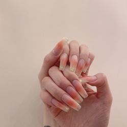 -Fanni美甲美睫皮肤管理