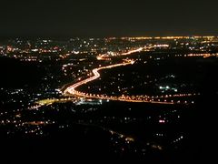 -鬼笑石后山停车场