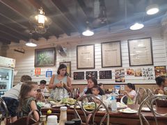 -Dang restaurant (patong phuket)