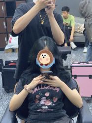 -藤野造型专业烫染接发