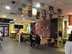 -麦当劳(松江店)