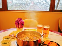 -殷式·私房烧烤·羊蝎子火锅(什刹海店)