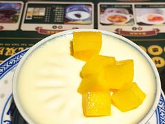 -广信牛奶甜品世家(台东店)