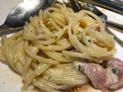 培根蘑菇奶油意大利面-新贝乐意大利餐厅(苏州中心店)