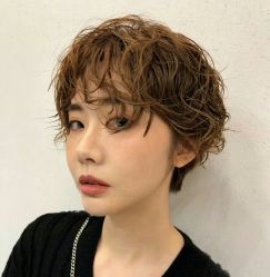 -GIRL STYLE 烫发·染发沙龙