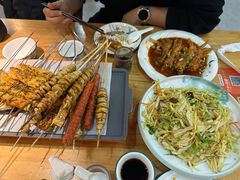 -亿牌牌东北烧烤(怀特店)
