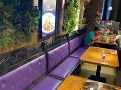 大堂-俭寨大盘鸡·缸子肉·小公鸡·新疆菜(云通店)