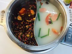 红白鸳鸯-屋头串串(新街里店)