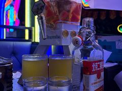 -路边边.炒菜烧烤.音乐餐厅(良乡长虹店)