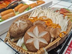 -伍师兄市井火锅(东部星悦天地店)