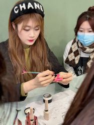 -小乐化妆美甲半永久培训学校