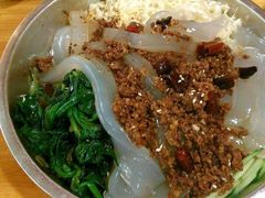 -闯关东东北农家菜(崂山石老人店)