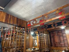 -果松木炭酸菜铜火锅·外婆参鸡汤