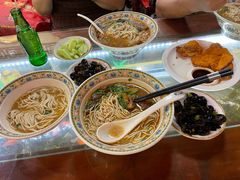 -金杨拉面王小吃面馆·牛三宝面·红烧牛肉粉