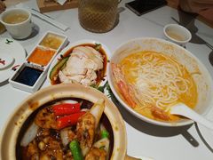 -芽笼芽笼新加坡餐厅(环球港店)