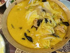 老回民酥肉烩菜-巴依兄弟西域美食(机场店)