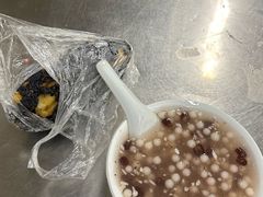 -芳婆糕团店(王府大街店)