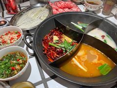 -朱光玉火锅馆(小寨原力场店)