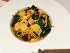 虫草花石斛苗-若蘭慈·无国界素食料理(欢乐海岸店)
