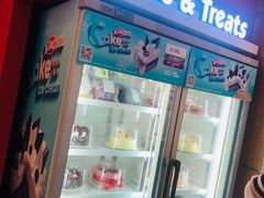 门面-DQ·蛋糕·冰淇淋(河东万达店)