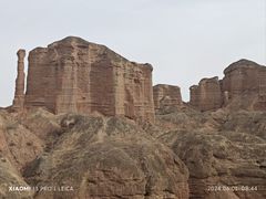 -冰沟丹霞旅游景区