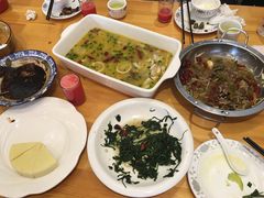 -乌镇那一年小院主题餐厅(甘泉西路店)