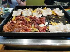 -金三顺韩式炭火烤肉店(中华路店)