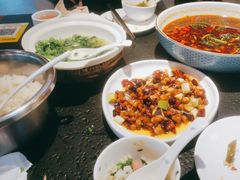 -万重锦·人文川菜馆(骡马市店)