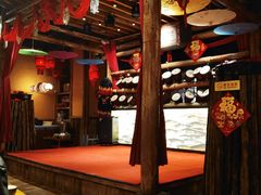 -老滇山寨•云南特色菜•地方菜•民族风情歌舞表演(金碧店)