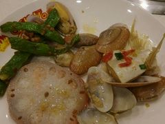 -新地标自助烤肉美食汇(红街商业广场店)