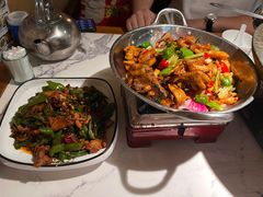 农家小炒肉-小凤庭·地道湖北菜武昌鱼·藕汤(38年黄鹤楼店)