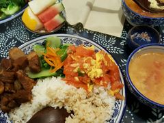 -蜗牛小馆醉乡民谣云南菜(惠新西里店)